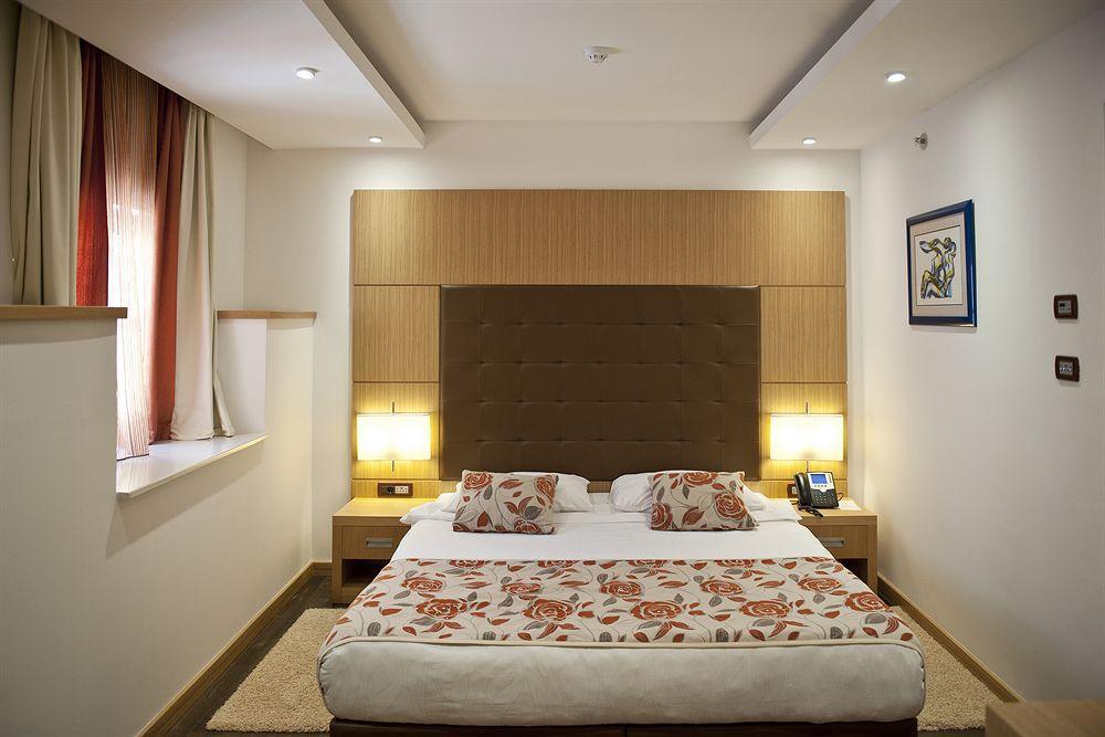 Boutique Hotel Mauro Poreč Extérieur photo