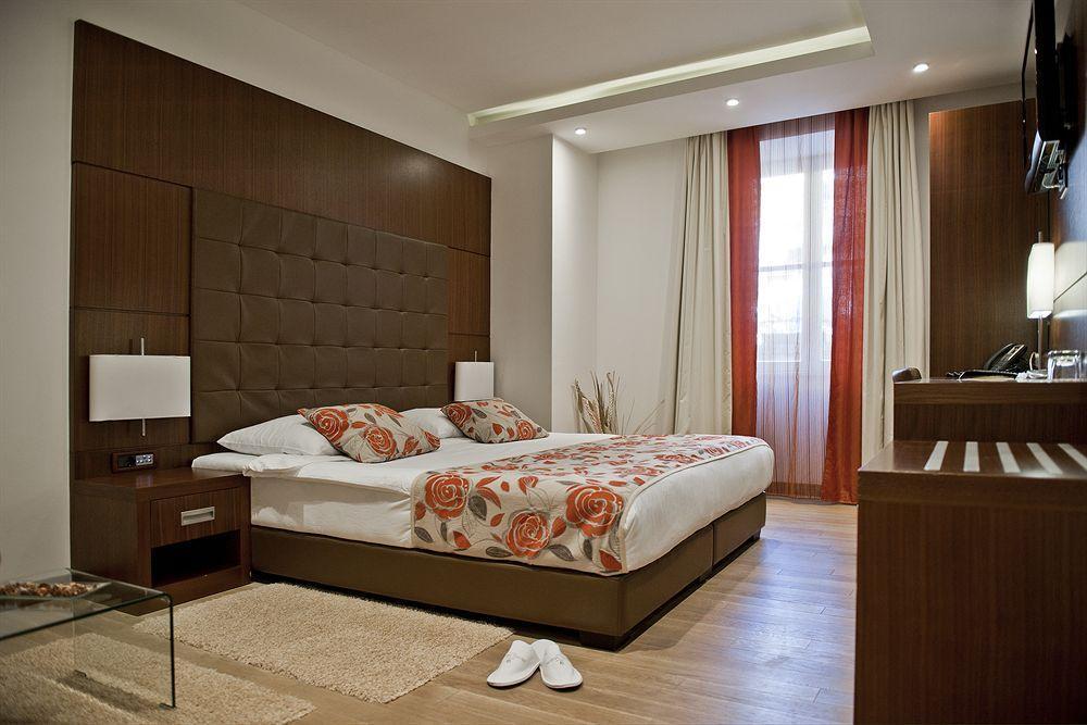 Boutique Hotel Mauro Poreč Extérieur photo